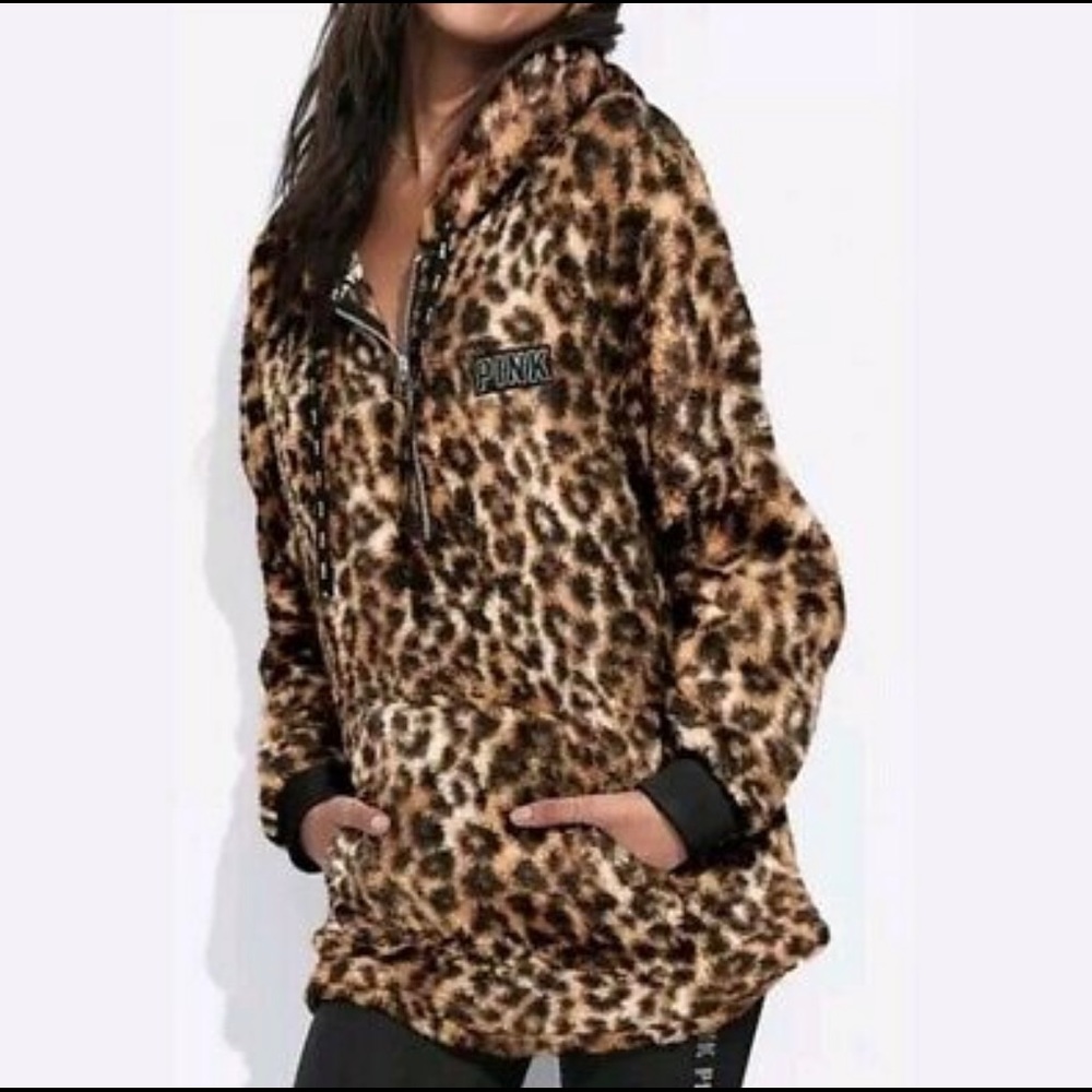 VS Pink cozy Sherpa pullover